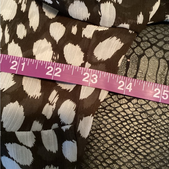 Plus Size, Lane Bryant Brown Polka Dot Blouse, Size 2X - Picture 6 of 7